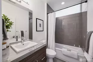139 22nd Ave E, Seattle, WA 98112 - Photo 15