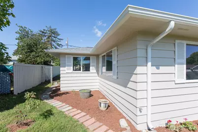 319 N Dunlap Street, Sequim, WA 98382 - Photo 5