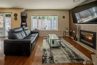 15633 44th Avenue W #B-1, Lynnwood, WA 98087 - Photo 11