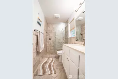 15633 44th Avenue W #B-1, Lynnwood, WA 98087 - Photo 23