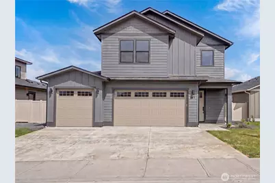 551 S Perry Avenue, East Wenatchee, WA 98802 - Photo 1