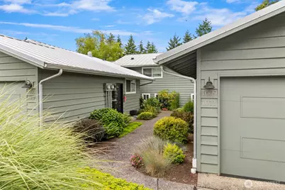 1011 Blue Heron Avenue NE, Bainbridge Island, WA 98110 - Photo 3