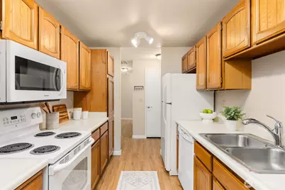 1011 Blue Heron Avenue NE, Bainbridge Island, WA 98110 - Photo 11