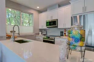 3500 E Lake Sammamish Pkwy SE, Sammamish, WA 98075 - Photo 11