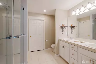 160 E Soderberg Road #H24, Allyn, WA 98524 - Photo 23