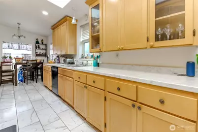 8216 19th Avenue E #10, Tacoma, WA 98404 - Photo 11