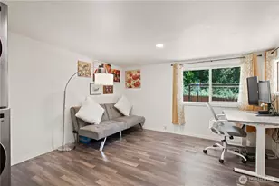 3519 NE 8th St, Renton, WA 98056 - Photo 21