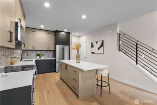 4235 S Bradford St, Seattle, WA 98118 - Photo 11