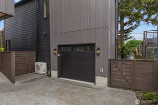 4235 S Bradford St, Seattle, WA 98118 - Photo 25