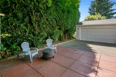 1731 NW 97th Street, Seattle, WA 98117 - Photo 31