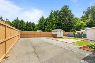 1809 5th St SW, Puyallup, WA 98371 - Photo 23