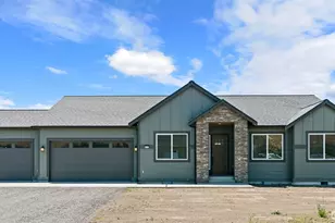 600 Thorp Lndg Ln, Thorp, WA 98946 - Photo 1