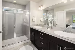 9796 11th Ave SW, Seattle, WA 98106 - Photo 23