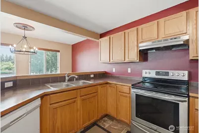 5035 Bowwood Circle NE, Bremerton, WA 98311 - Photo 5
