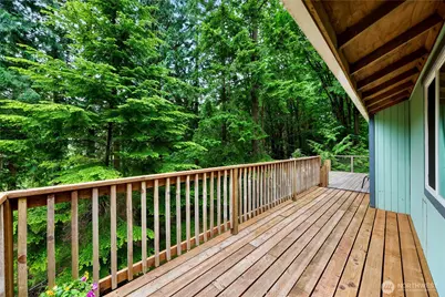 140 Windward Dr, Bellingham, WA 98229 - Photo 9