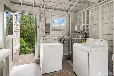5028 41st Avenue SW, Seattle, WA 98136 - Photo 17