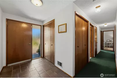 918 Manor Drive, Fircrest, WA 98466 - Photo 3