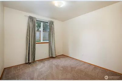 5034 39th Street NE, Tacoma, WA 98422 - Photo 19