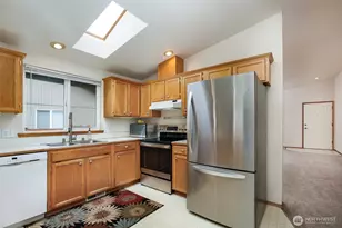 5034 39th St NE, Tacoma, WA 98422 - Photo 11