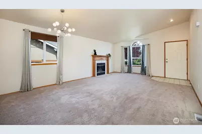 5034 39th Street NE, Tacoma, WA 98422 - Photo 9