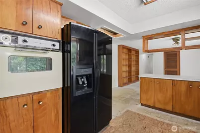 817 NE 10th St, North Bend, WA 98045 - Photo 15