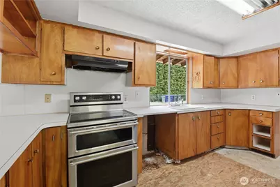 817 NE 10th St, North Bend, WA 98045 - Photo 13