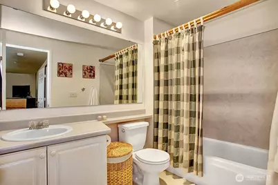 10824 SE 170th Street #B304, Renton, WA 98055 - Photo 11