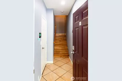 420 S 46th Place #H, Renton, WA 98055 - Photo 3