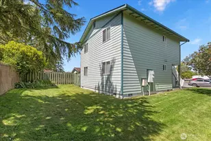 1113 SE 6th Ave, Oak Harbor, WA 98277 - Photo 21