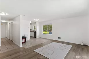 1113 SE 6th Ave, Oak Harbor, WA 98277 - Photo 5