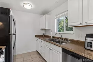 1113 SE 6th Ave, Oak Harbor, WA 98277 - Photo 7