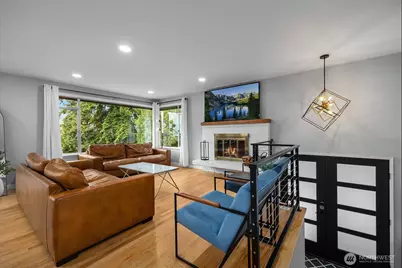18230 88th Avenue W, Edmonds, WA 98026 - Photo 3