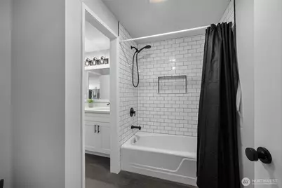 18230 88th Avenue W, Edmonds, WA 98026 - Photo 17