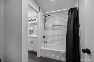 18230 88th Ave W, Edmonds, WA 98026 - Photo 17