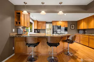 14211 SE 162nd Pl, Renton, WA 98058 - Photo 5