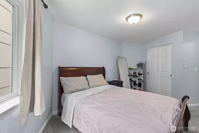 3045 20th Avenue W #209, Seattle, WA 98199 - Photo 17