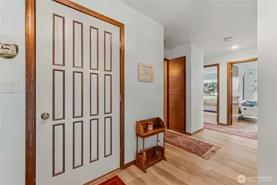 225 19th Street NE #15, East Wenatchee, WA 98802 - Photo 3