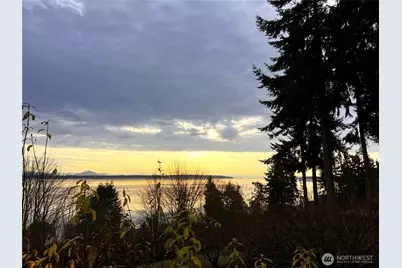 663 Vesper Way, Camano Island, WA 98282 - Photo 15