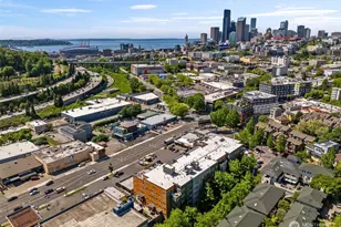 827 Hiawatha Pl S, Seattle, WA 98144 - Photo 29