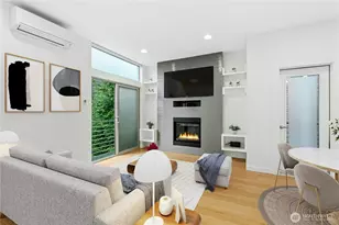 2114 E James St, Seattle, WA 98122 - Photo 3