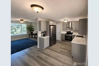 10 NE Anchor Court, Belfair, WA 98528 - Photo 3