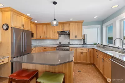 4174 Saltspring Drive, Ferndale, WA 98248 - Photo 11