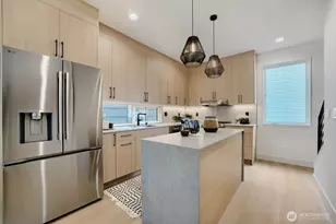 2626 58th Ave SW, Seattle, WA 98116 - Photo 9