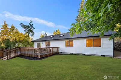 6923 35th Street W, University Place, WA 98466 - Photo 5