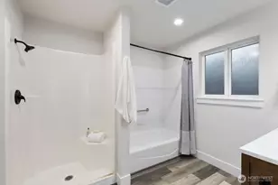 6923 35th St W, University Place, WA 98466 - Photo 27