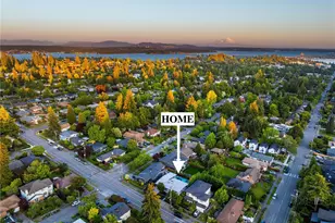 4015 NE 70th St, Seattle, WA 98115 - Photo 3