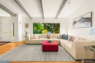 4015 NE 70th St, Seattle, WA 98115 - Photo 9