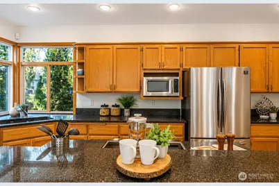 18010 NE 109 Court, Redmond, WA 98052 - Photo 3