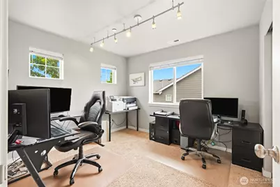 3923 221st Street SE, Bothell, WA 98021 - Photo 33