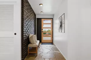 1003 111th Pl SE, Bellevue, WA 98004 - Photo 3